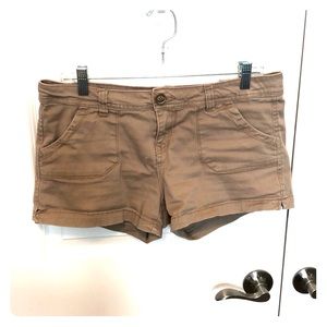 Wallflower khaki shorts